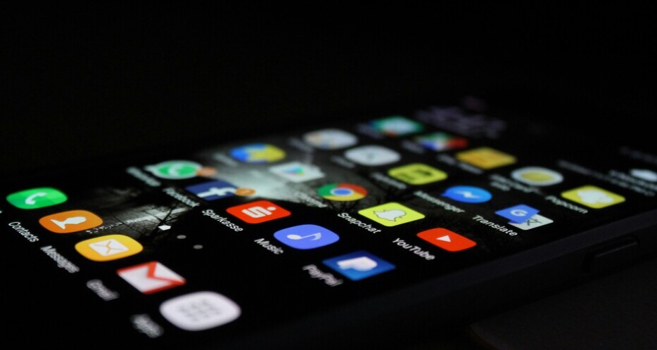 Social Media Management: Get Paid to Post