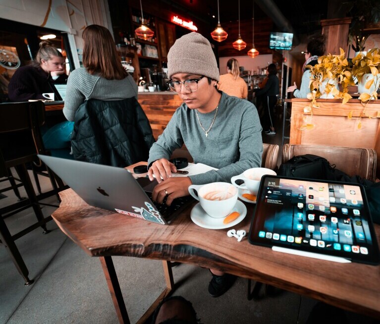 How To Hustle And Live An Extraordinary Life: The Real Blueprint Nobody Tells You